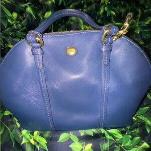 EUC Coach Peyton Cora Domed Satchel- Navy Blue